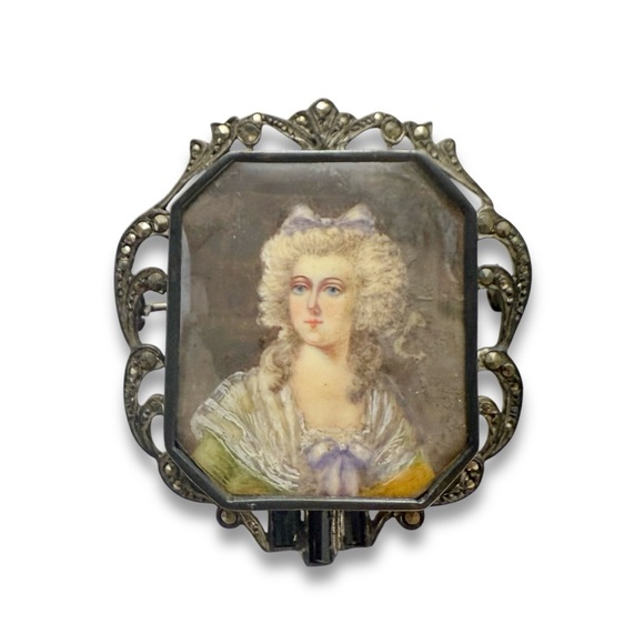 Antique Princesse de Lamballe Portrait Hand Painted Sterling Silver Brooch Pin